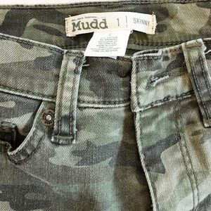 Mudd Jeans - Juniors Skinny Jeans Camo, size 1, Mudd Mudd Jeans - Juniors Skinny Jeans Camo, size 1, Mudd